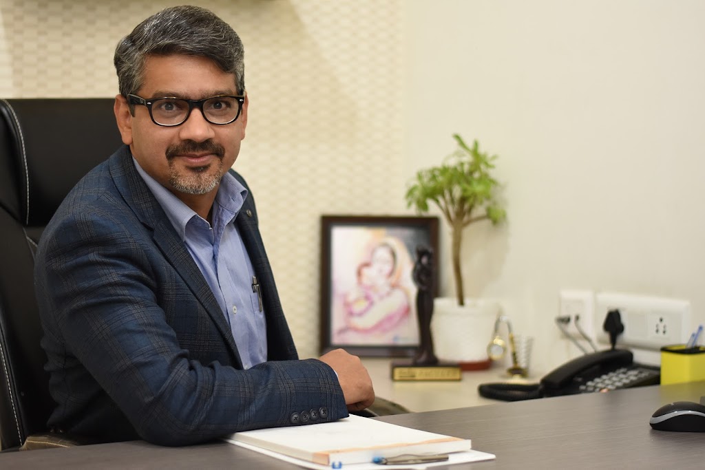 Dr. Dr Manish Madhav