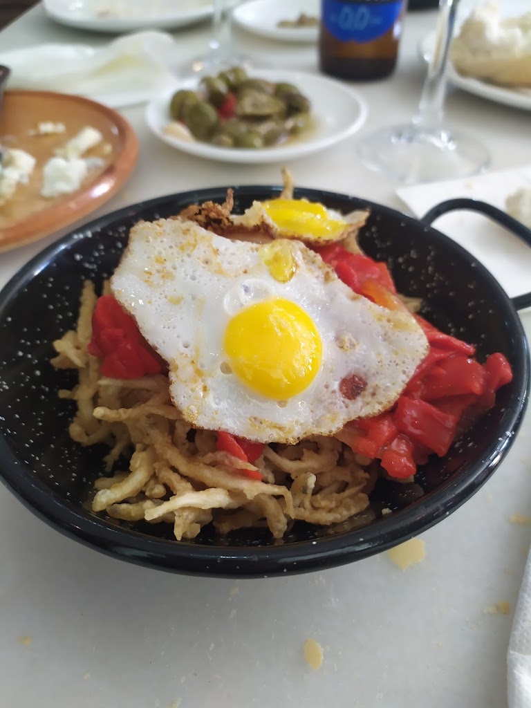 Cerveceria Cafeteria Alfonso XII — Huevos estrellados