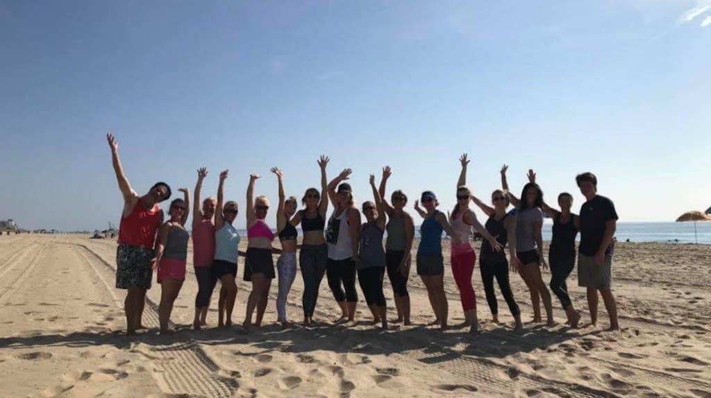  OC Beach Yoga