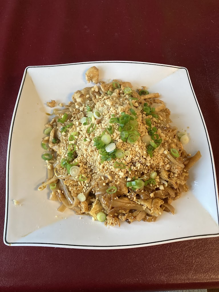 Dhing's Thai Cuisine