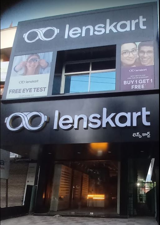 Lenskart Com At Mahanadu Road Vijayawada