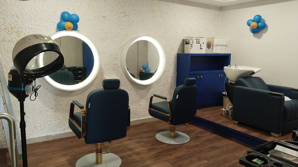 Studieo7 Family Salon And Bridal Studio Kinathukadavu