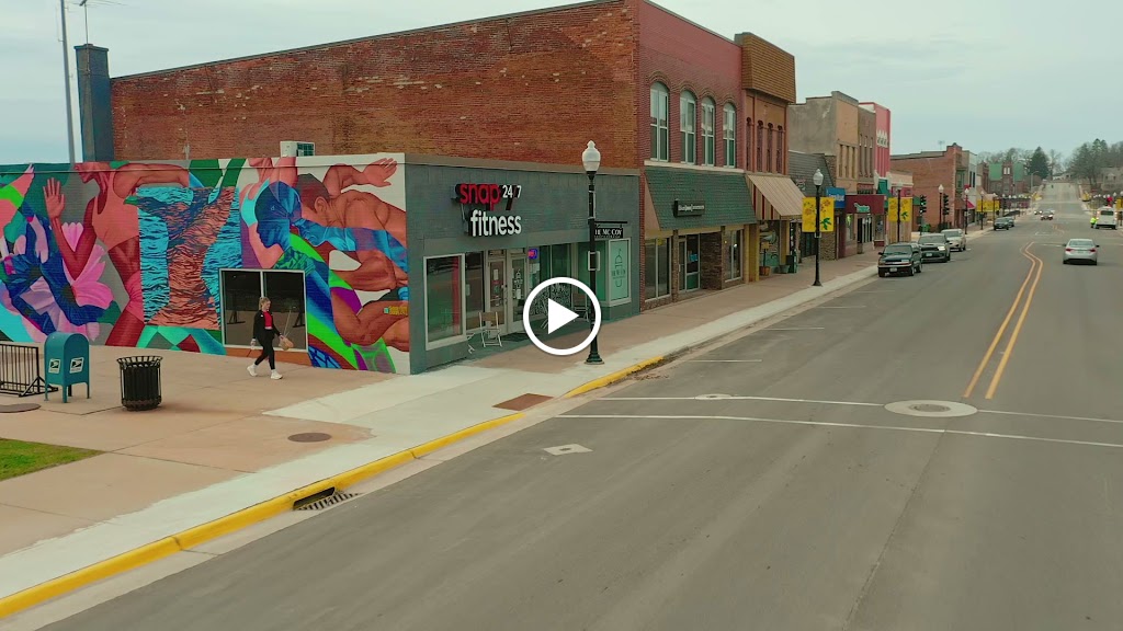  Snap Fitness Charles City