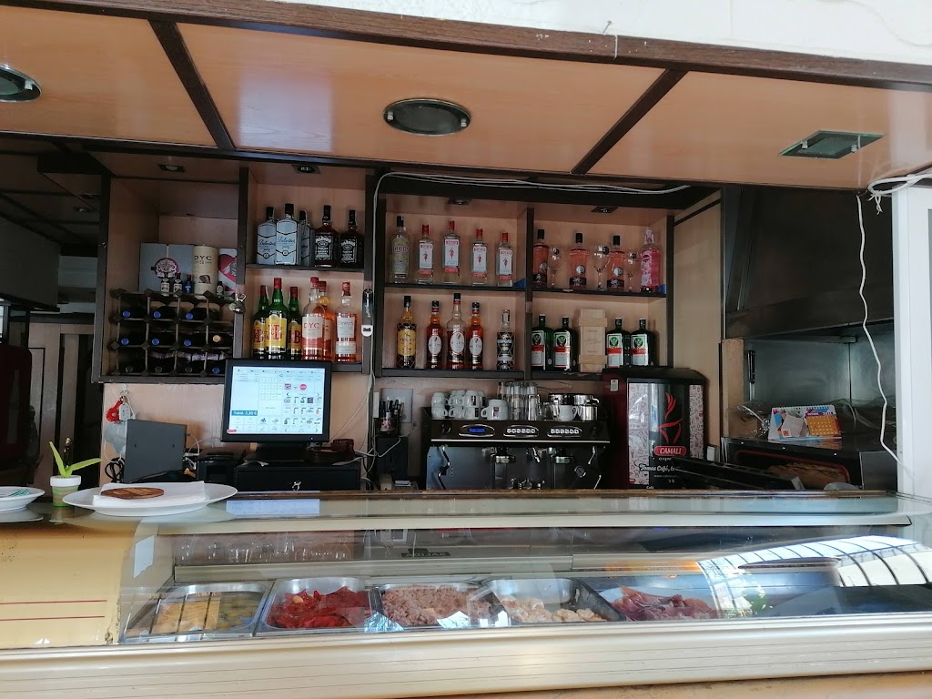 BAR CAFETERIA LA ESQUINITA DE VERSALLES II