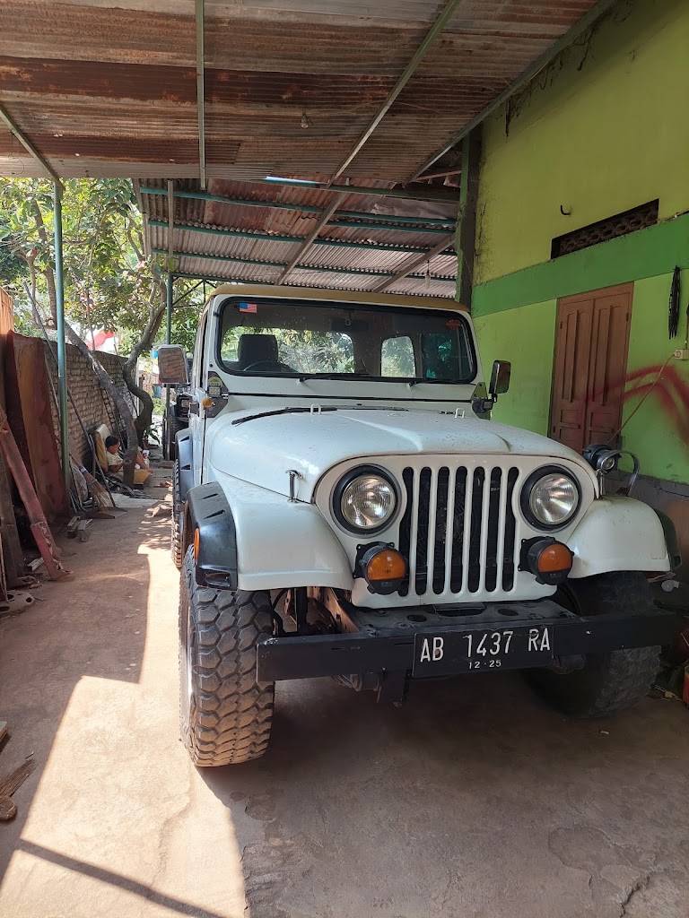 Iron Rust 4X4 Workshop
