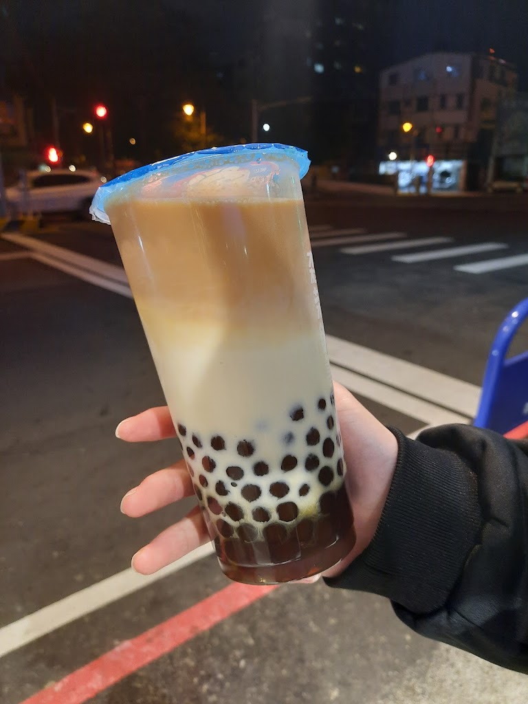 木木三茶飲專販店 的照片
