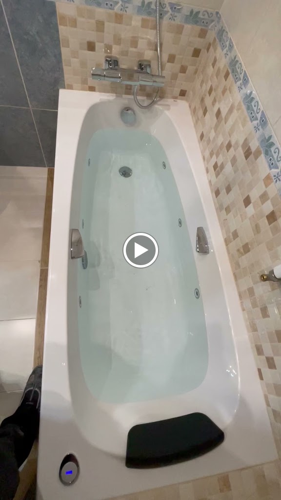 Fontaneria Bravo — Videos
