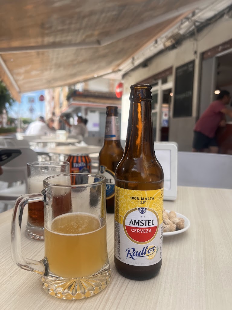 Cafeteria Bocateria Dos Hermanas