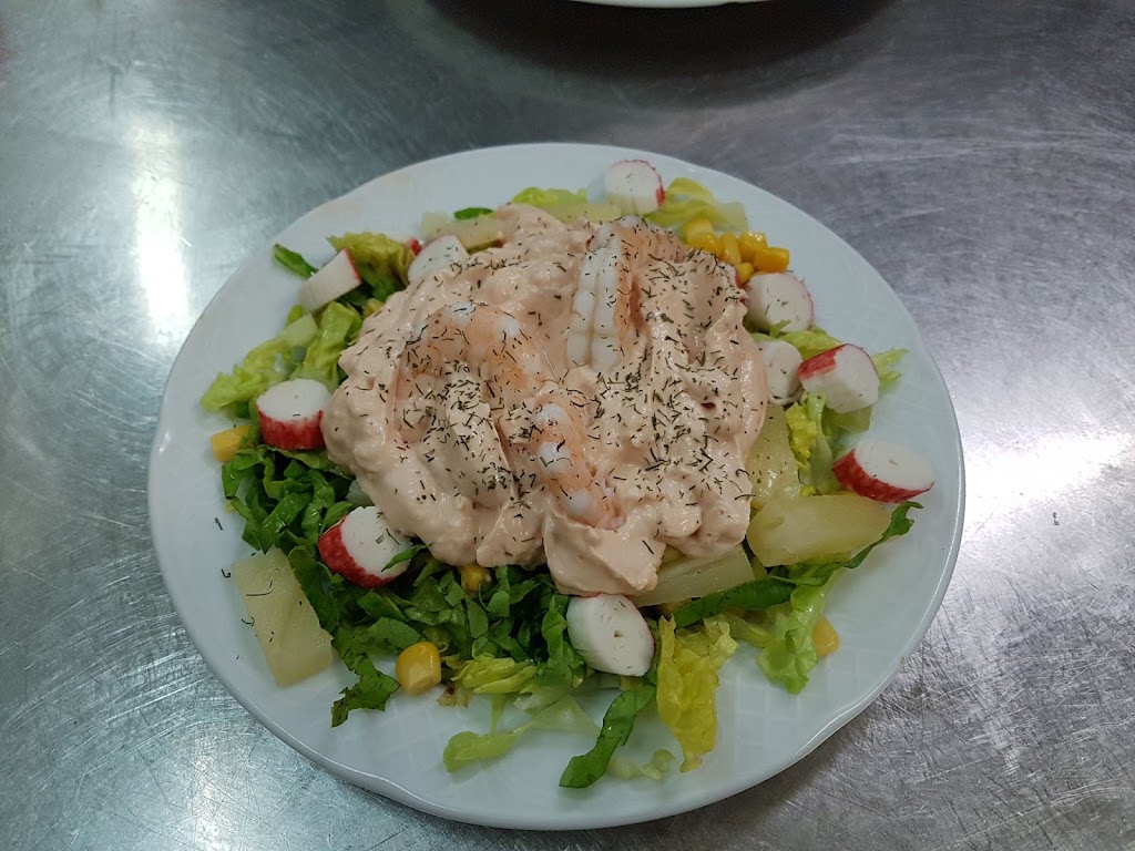 Restaurante La Cuchara — Comida y bebida