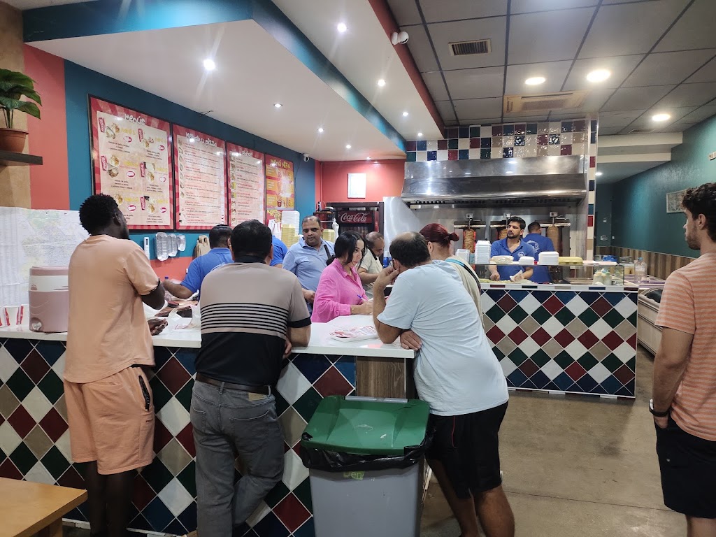 Pak taj mahal kebab( HALAL) alcala de guadaira(antiguo bar espana)