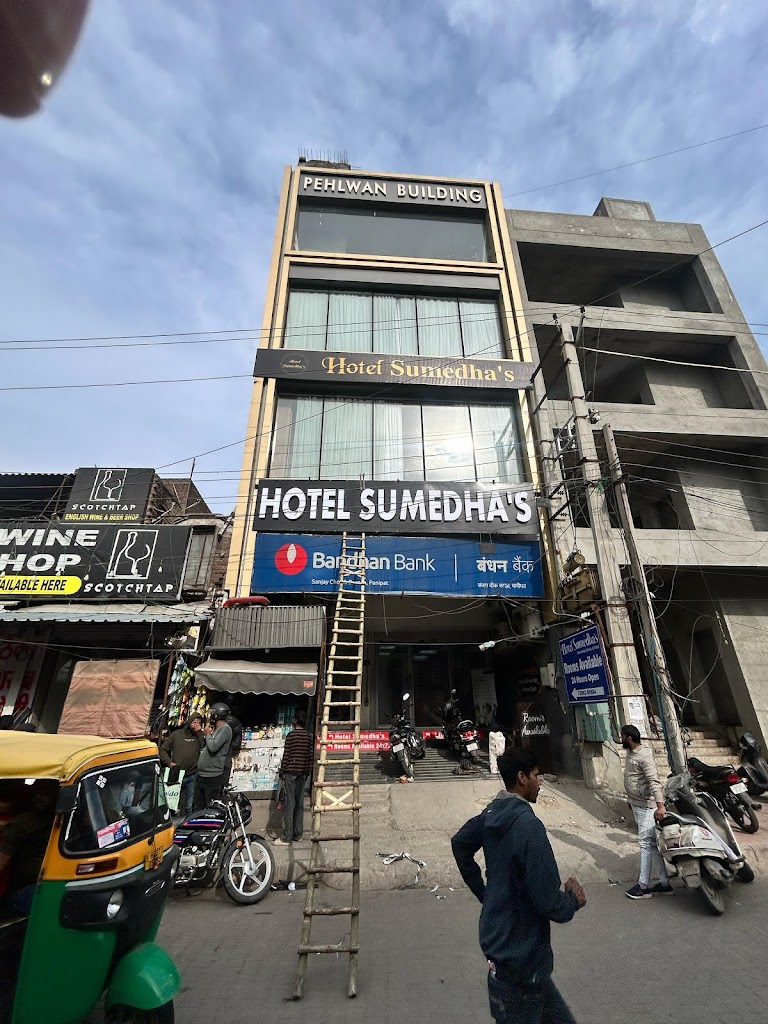 Hotel Sumedha S