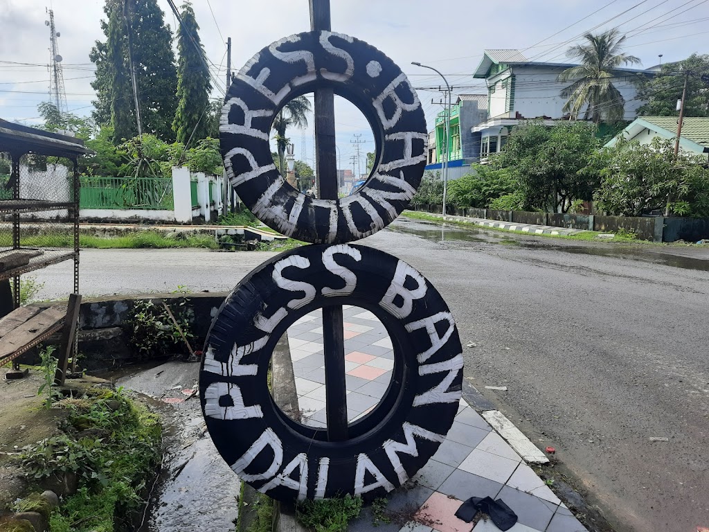 Press Ban Dalam