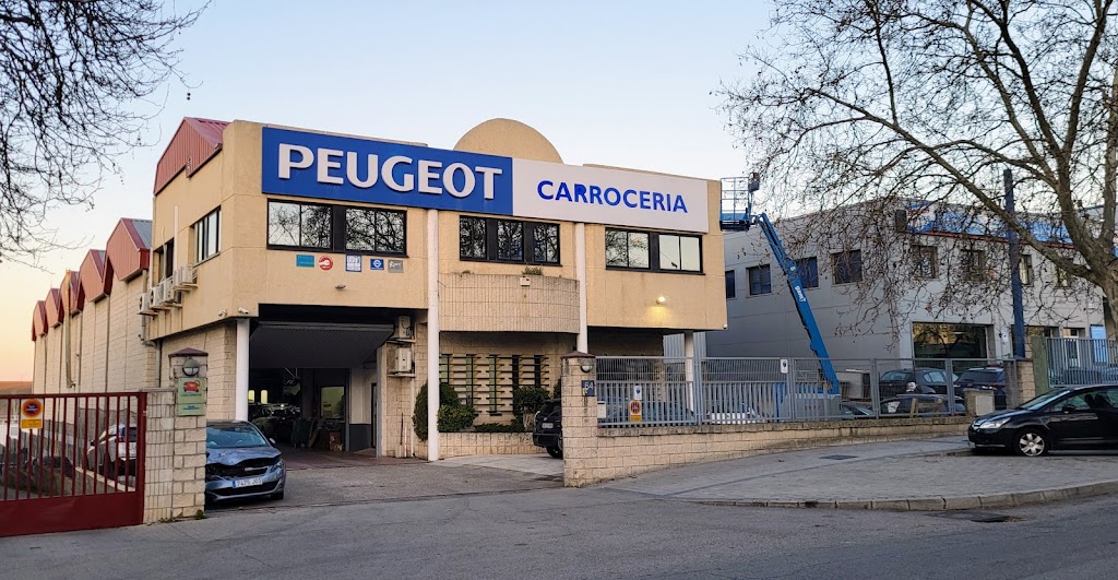 Taller Oficial Peugeot- Carroceria