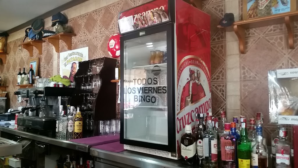 Bar Patacon granja 400 — Ambiente
