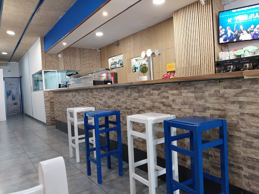 SANTORINI SUVLAKI Bar Restaurante — Ambiente