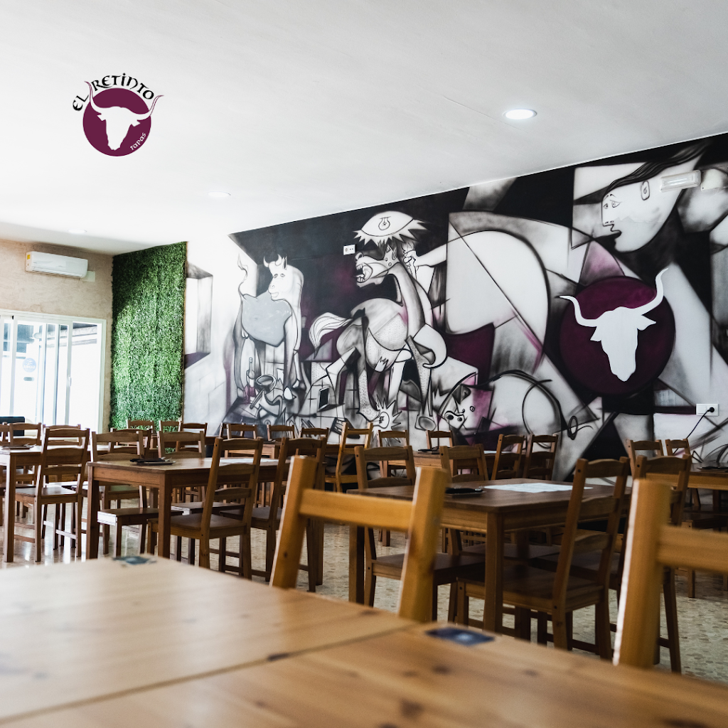 Bar EL RETINTO TAPAS — Ambiente