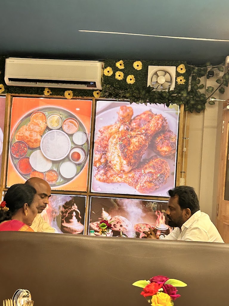 Mayuri Restaurant Veg And Non Veg
