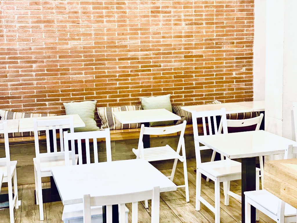 Montana restaurante — Ambiente