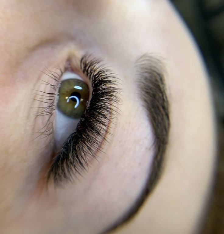 Lash & brow art. Extensiones de pestanas Vitoria-Gasteiz — Del propietario