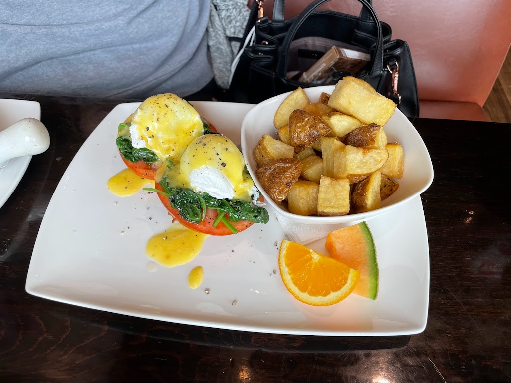 Eggs Benedict