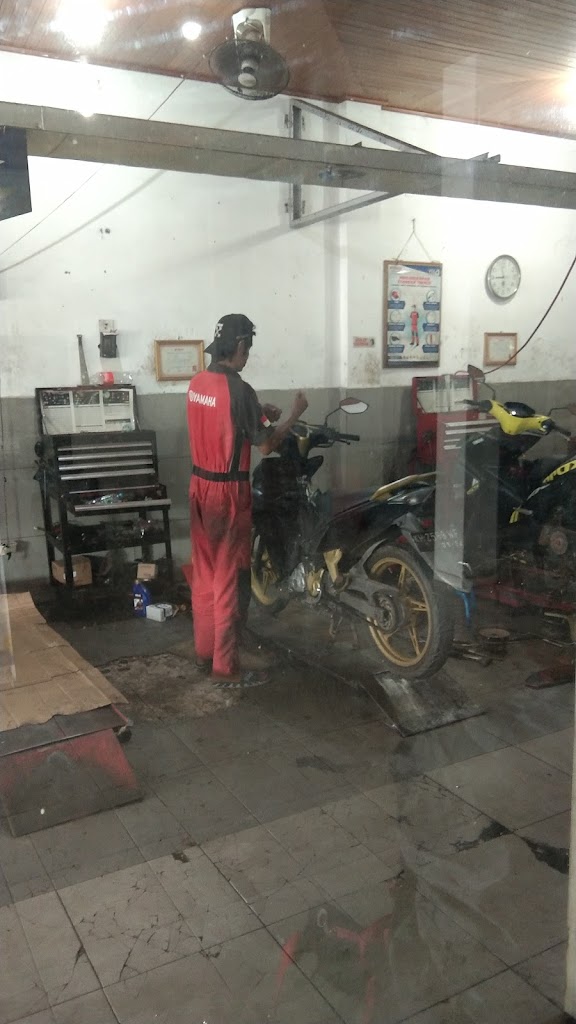 Yamaha Service Shop