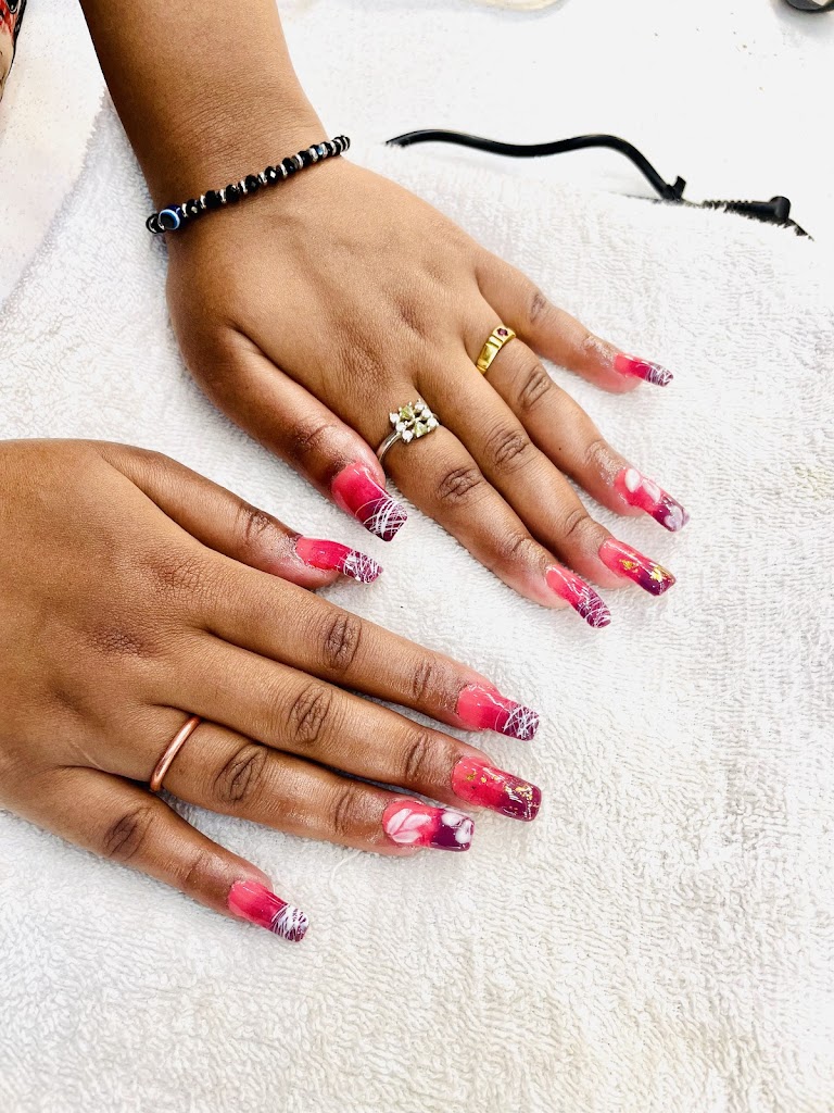 Mr Artist Studio Academy