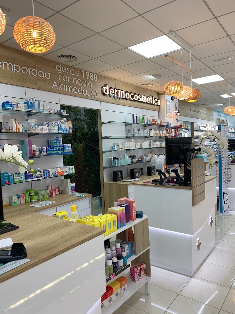Farmacia Cervantes 60 - Farmacia 13h Lorca — Del propietario