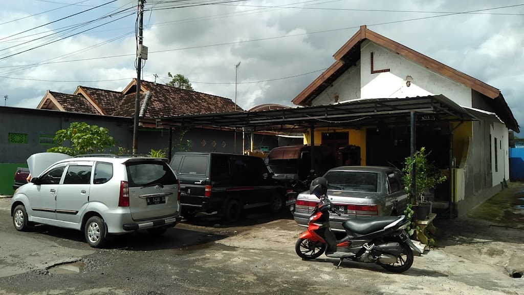Bengkel Kholiq
