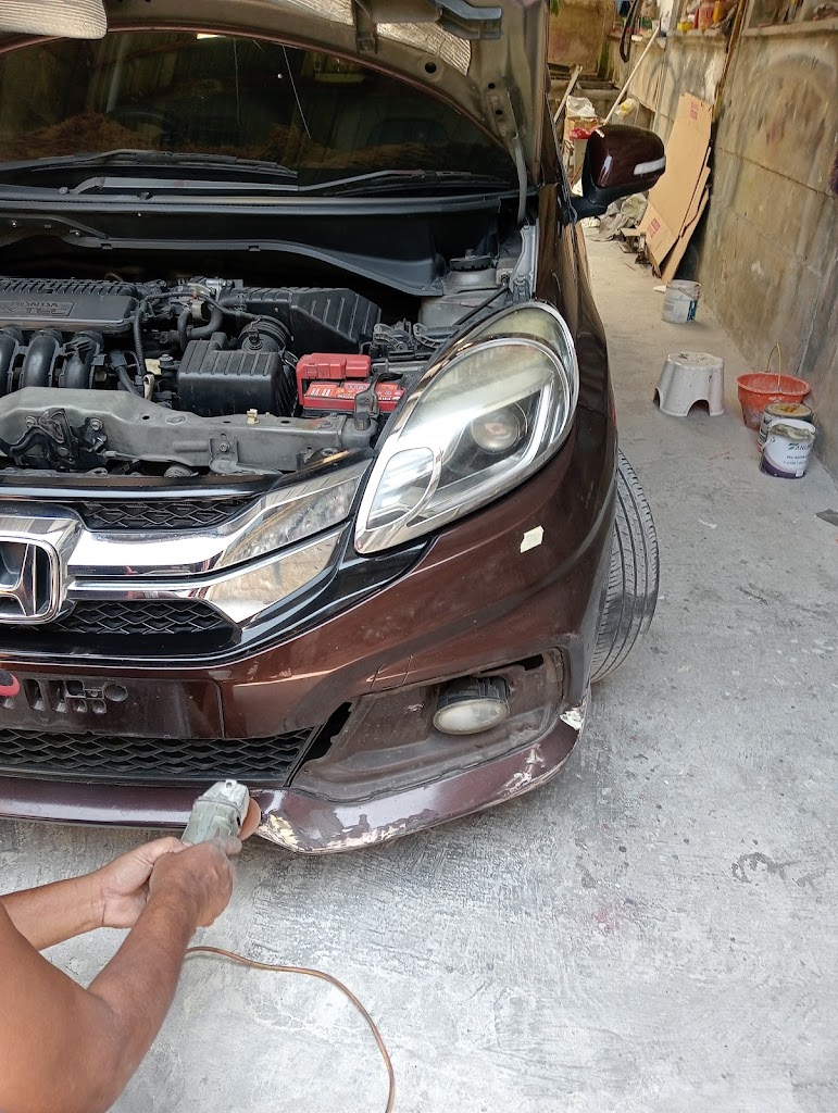 Bengkel Cat Body Mobil Usaha Baru Kediri
