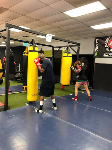  Absolute Boxing & Personal Training - Kickboxing Fitness