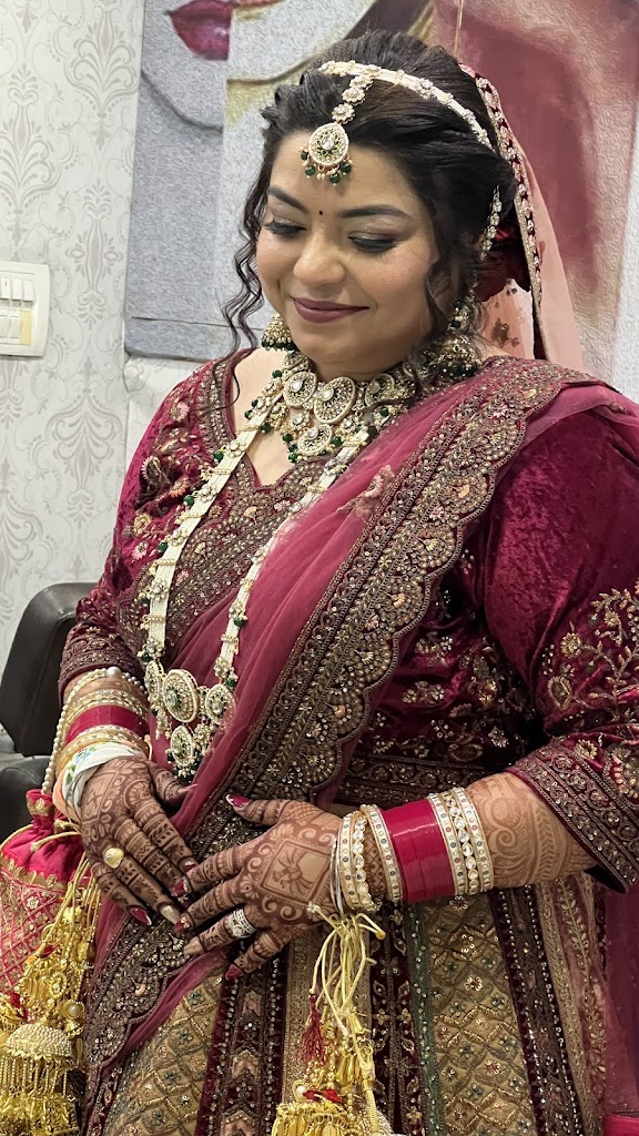 Delhi Beauty Point Best Bridal Makeup Artist In Kurukshetra Luxury Beauty Studio Academy