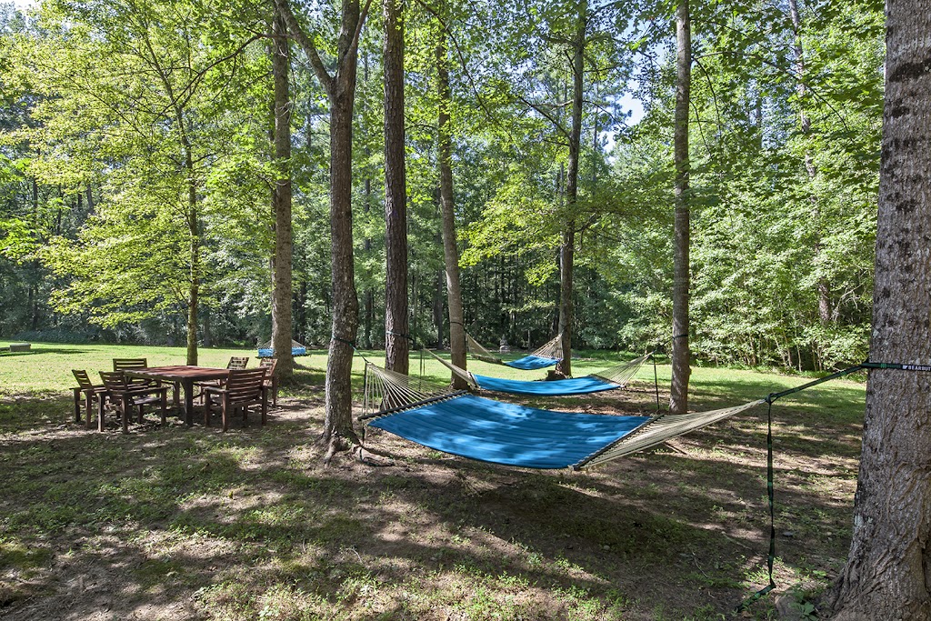  The Golden Present Studio and Retreat Center