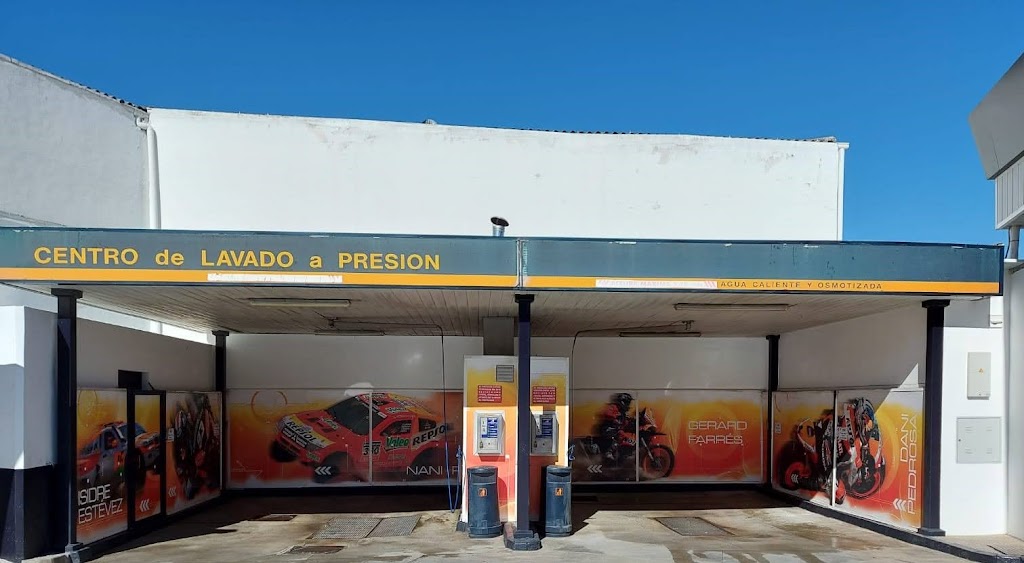 Lavado de Coches Automatico Madese — Exterior