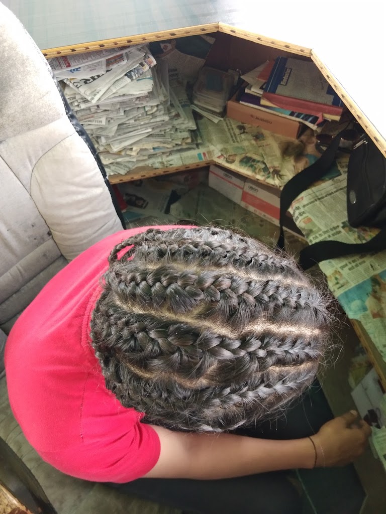 Ar Hayat Unisex Saloon