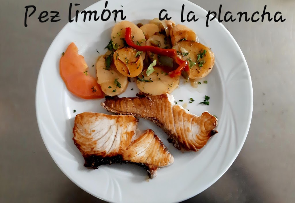 Los Pescadores Bellamar 3a Pista — Comida y bebida