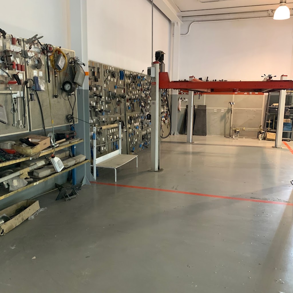 Taller oficial SEAT Oleza Motor Orihuela — Interior