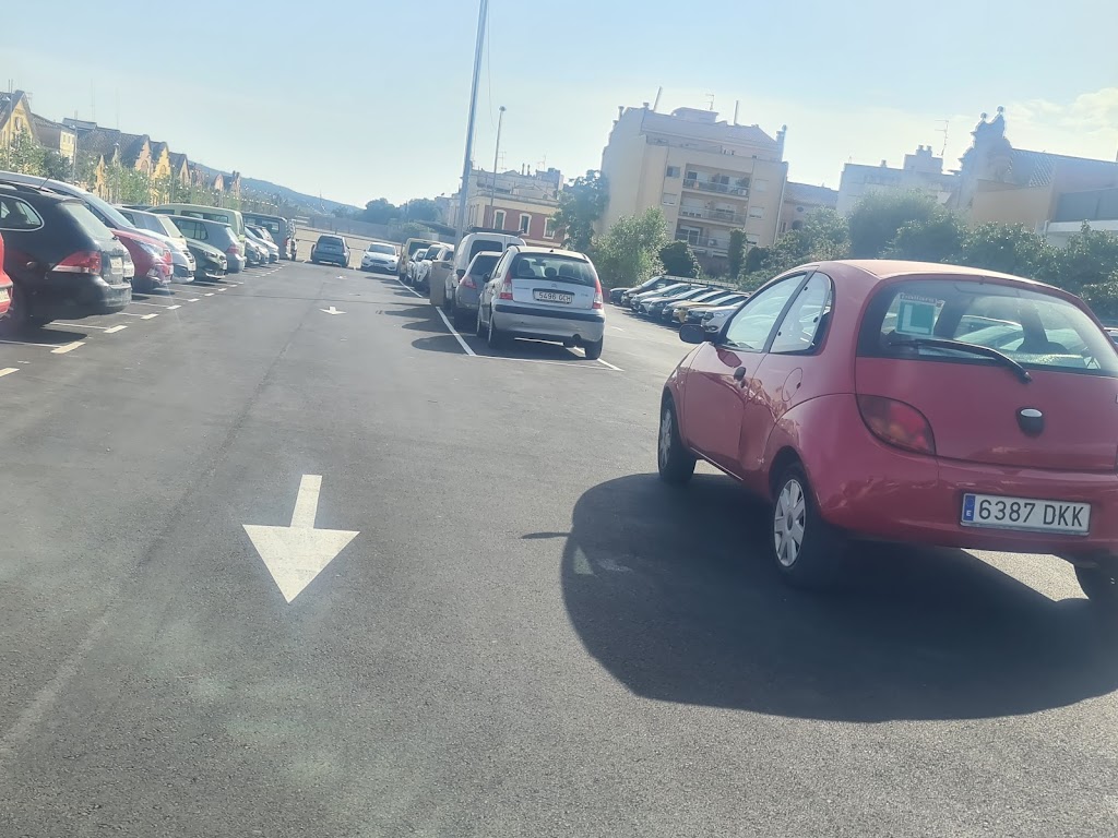 Aparcament avd. de Barcelona carrer del Comerc
