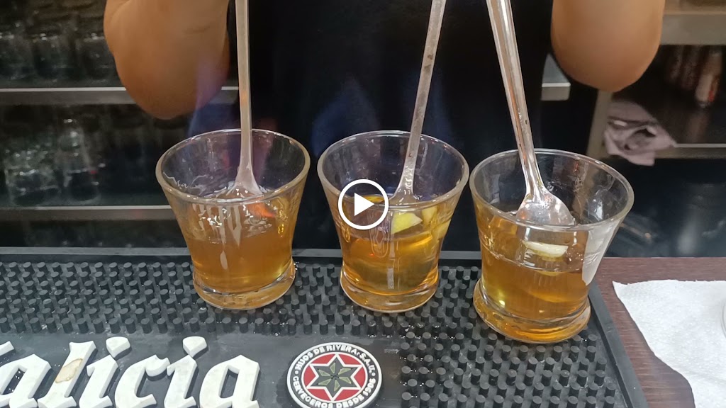 Marques Gastro Bar — Videos