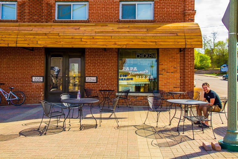  The Twisted Oak Coffee House