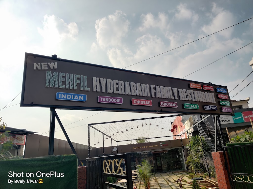 New Mehfil Hyderabadi Family Restaurant