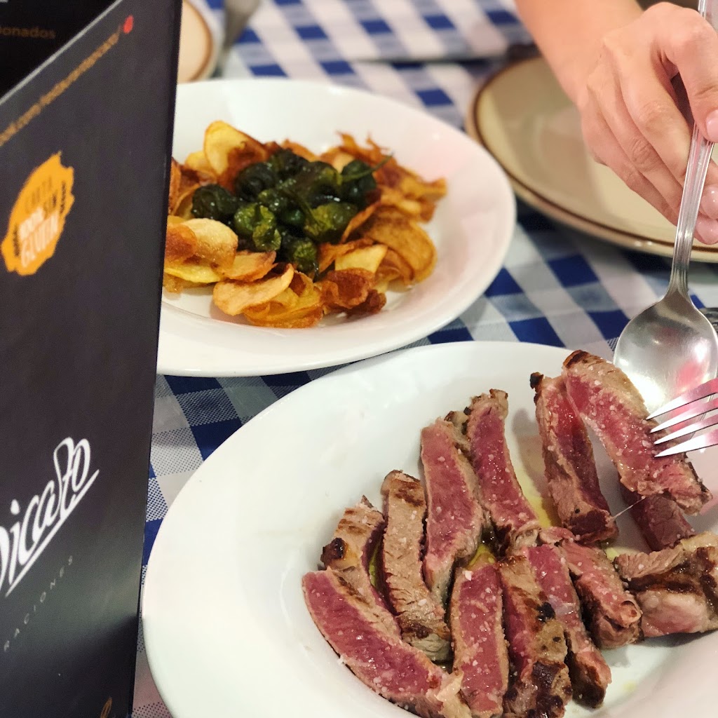 Picazo Restaurante — Comida y bebida