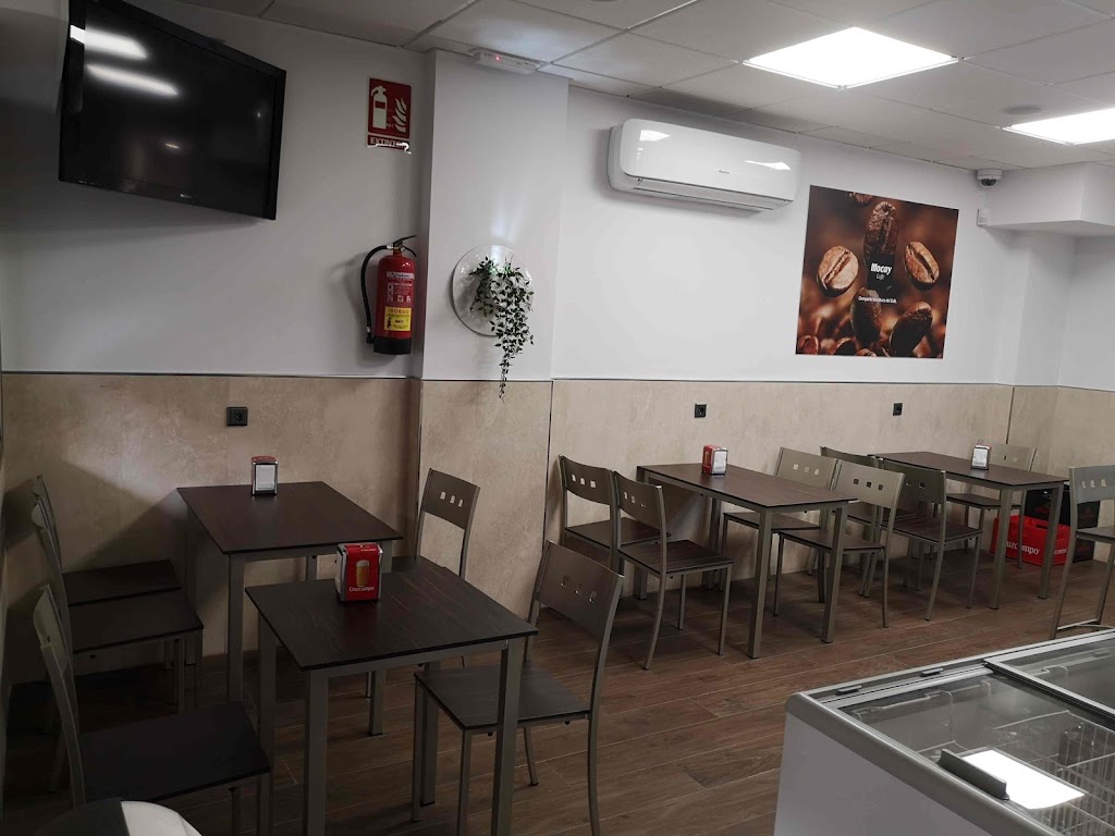 Cafe Bar La Maceta — Ambiente