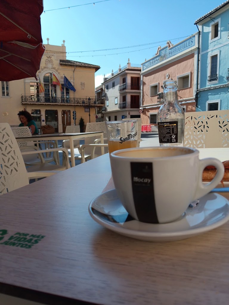 El Cafe De Lolo — Cafe