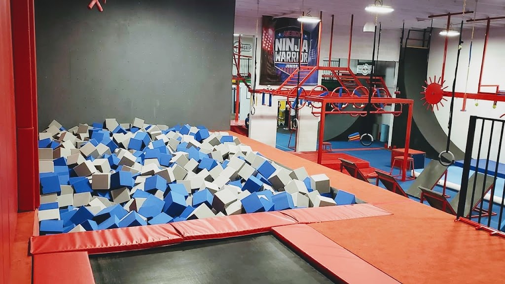  The Grip Ninja - Ninja Warrior Obstacles