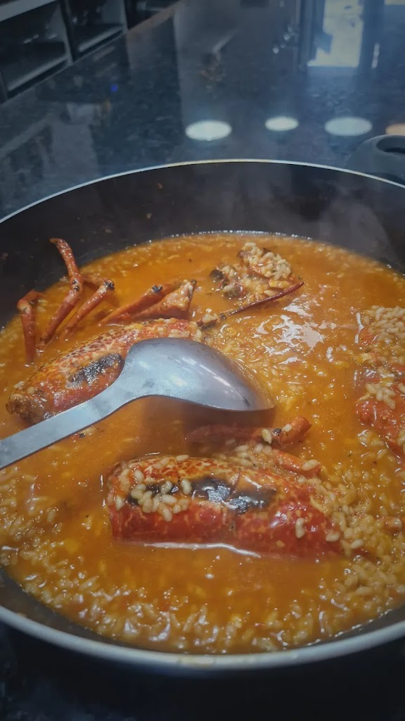 Marisqueria/arroceria Rone — Comida y bebida