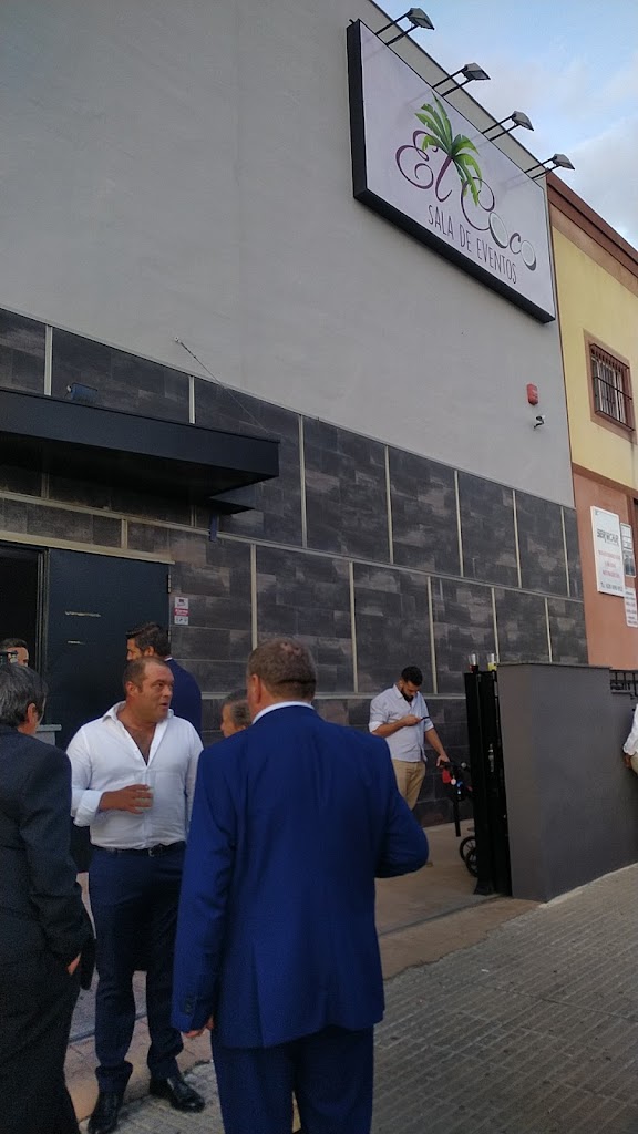 COCONUT cafe & copas