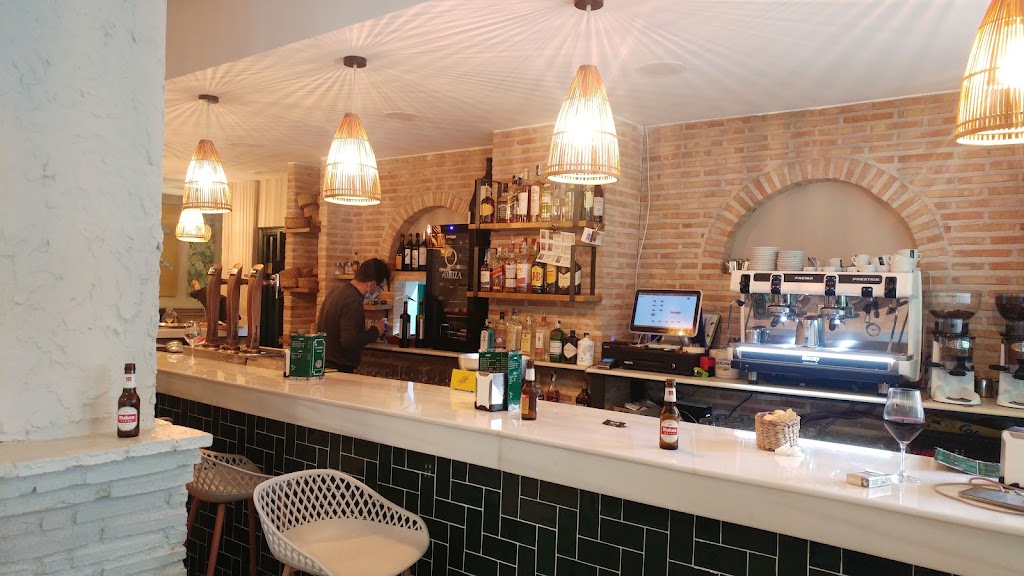 Taberna El Acebuche — Ambiente