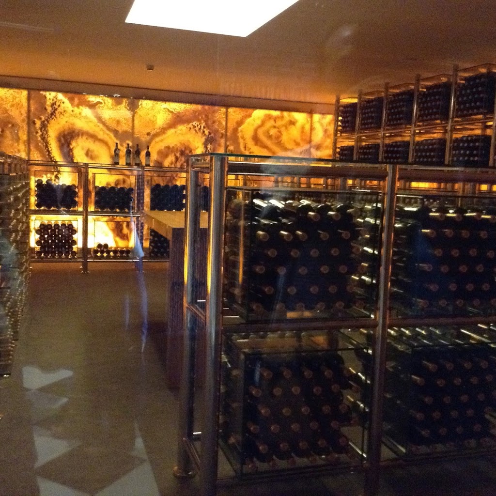 Vinoteca Bacoleku — Ambiente