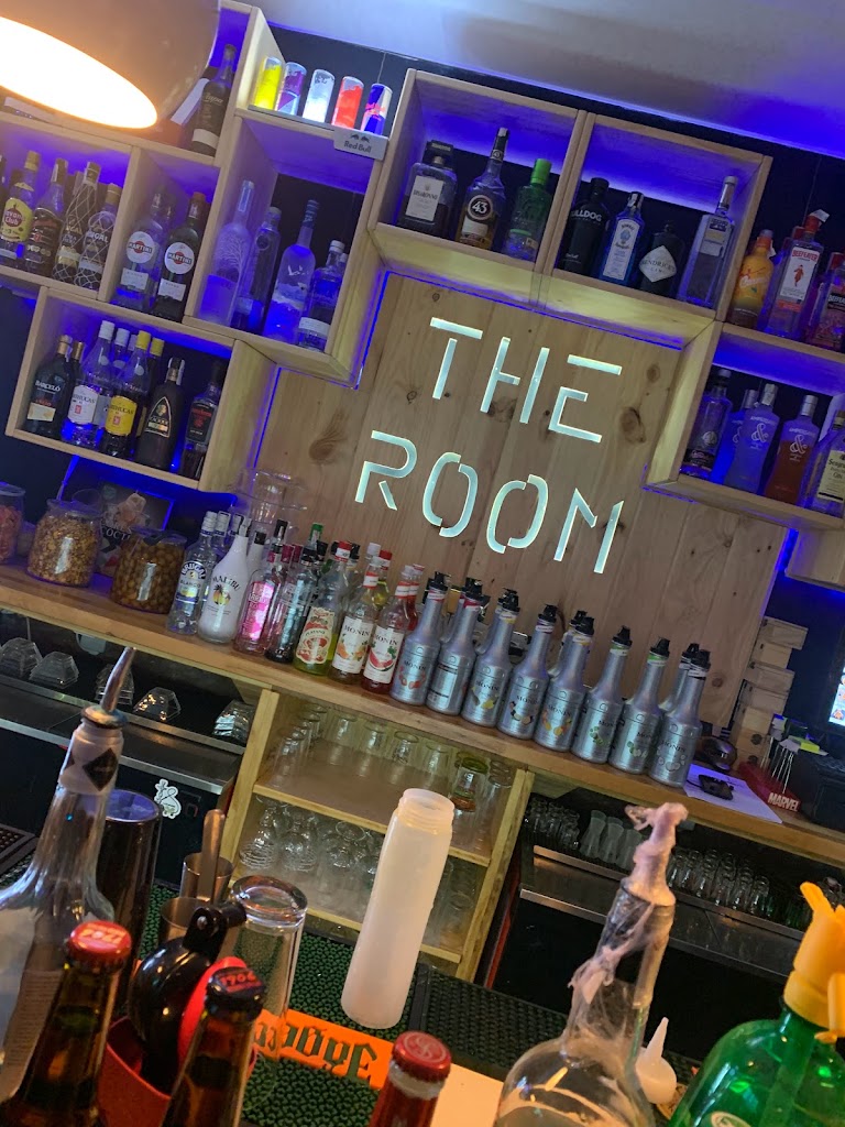 The Room Lounge — Ambiente
