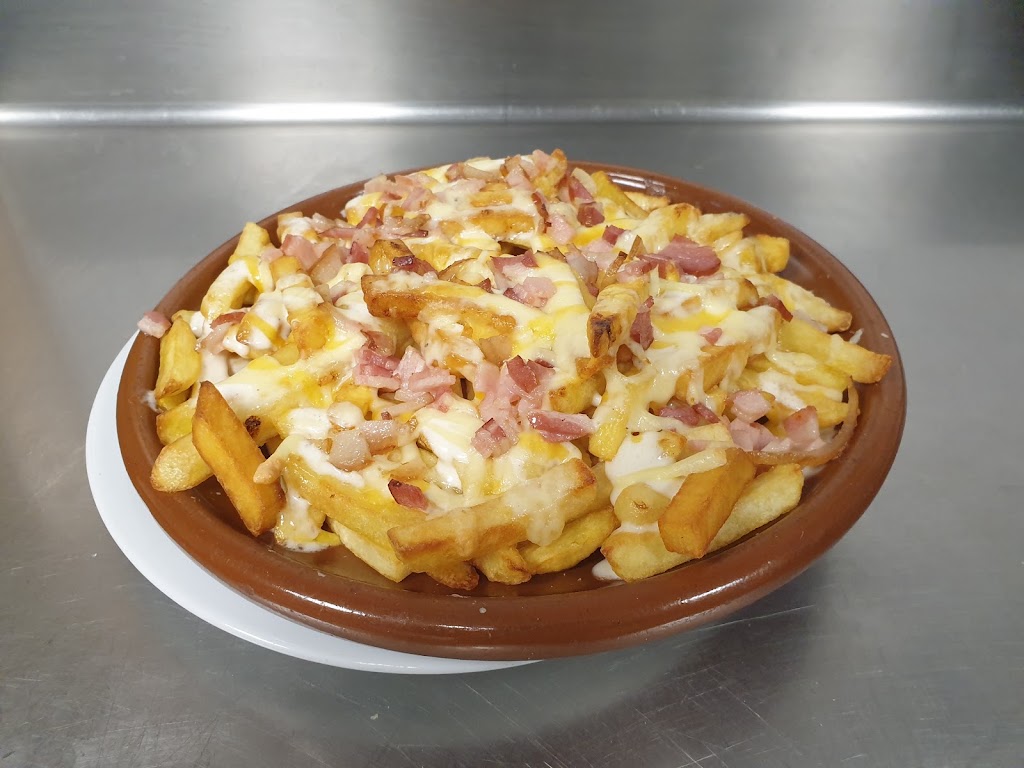Geminis Hamburgueseria — Papas fritas con queso